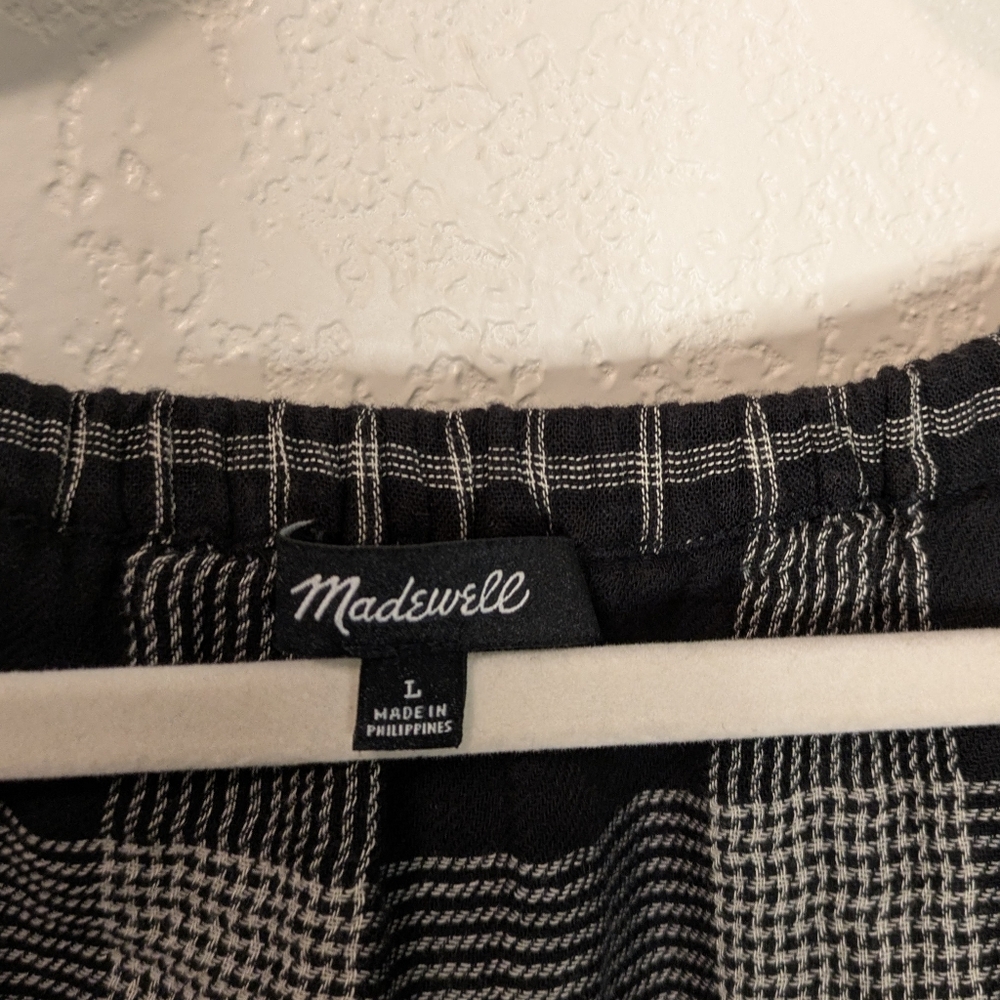 Madewell Black Checkered Blouse with Tie Sleeves - Picture 4 of 5
